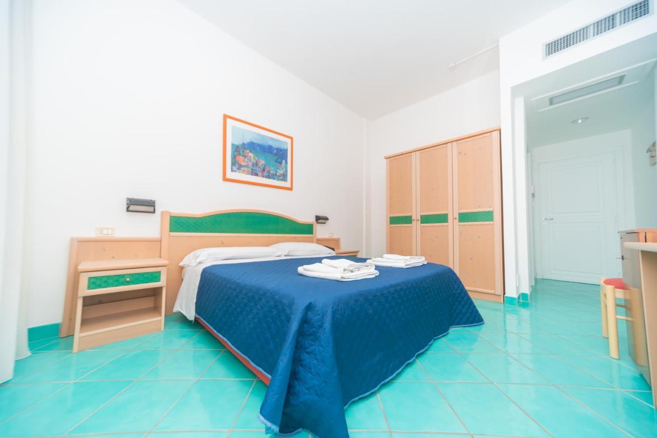 Hotel America Marina di Camerota Exterior photo
