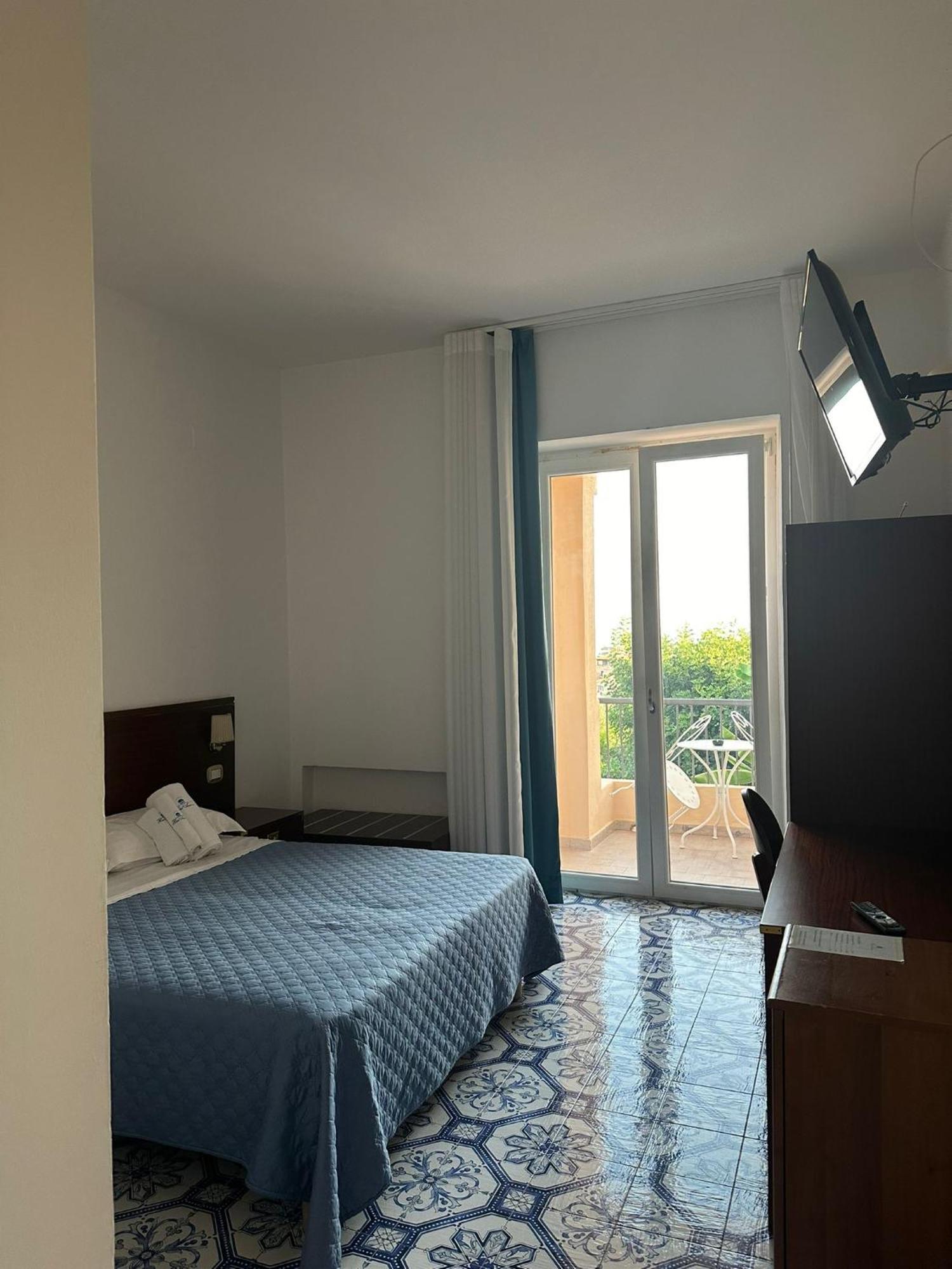 Hotel America Marina di Camerota Exterior photo