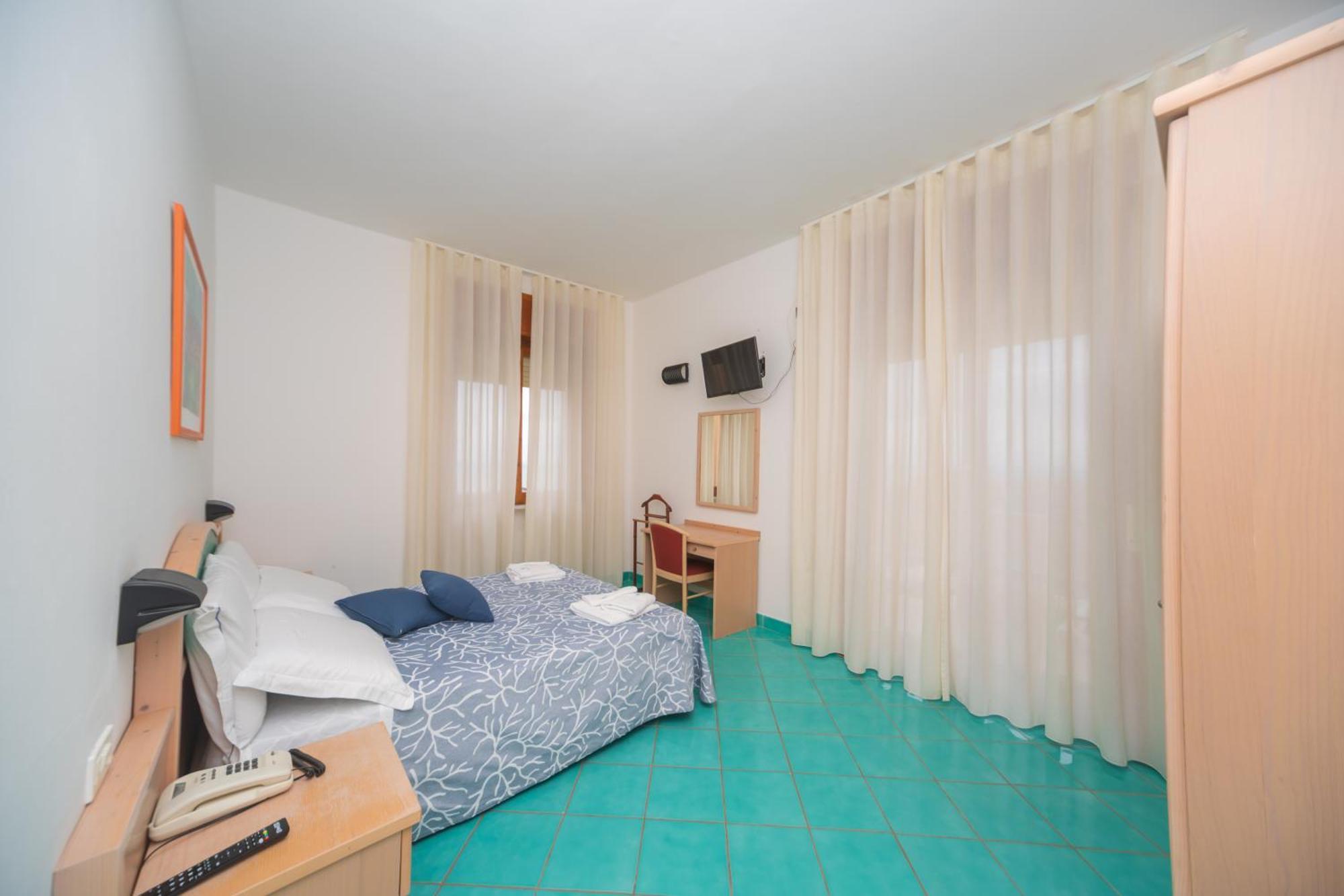 Hotel America Marina di Camerota Exterior photo