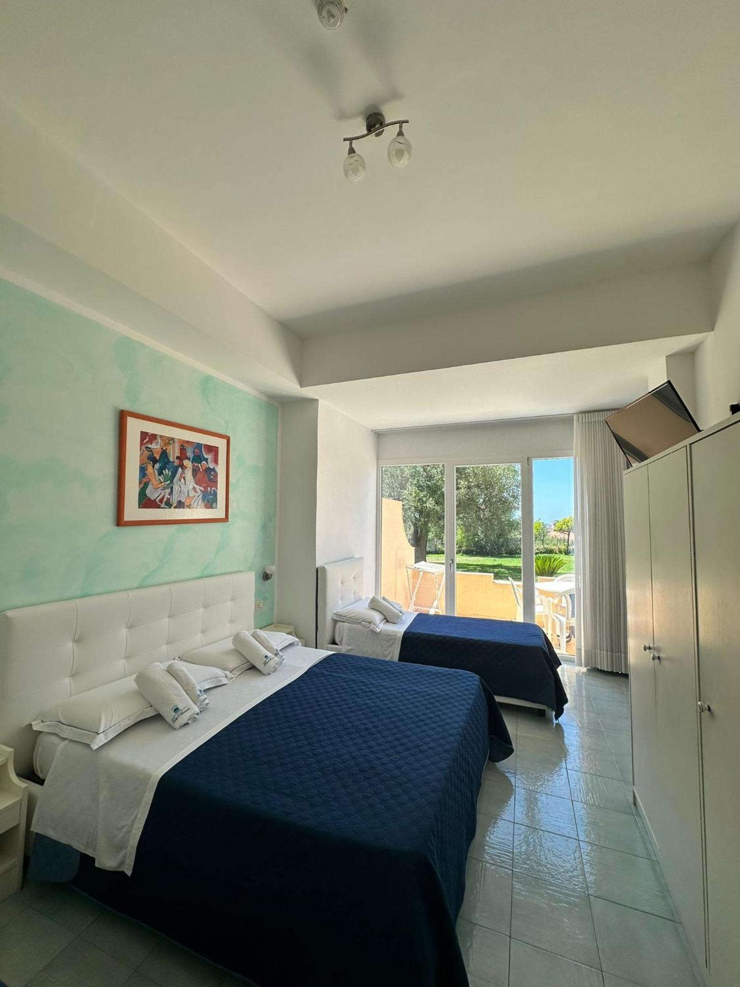 Hotel America Marina di Camerota Exterior photo