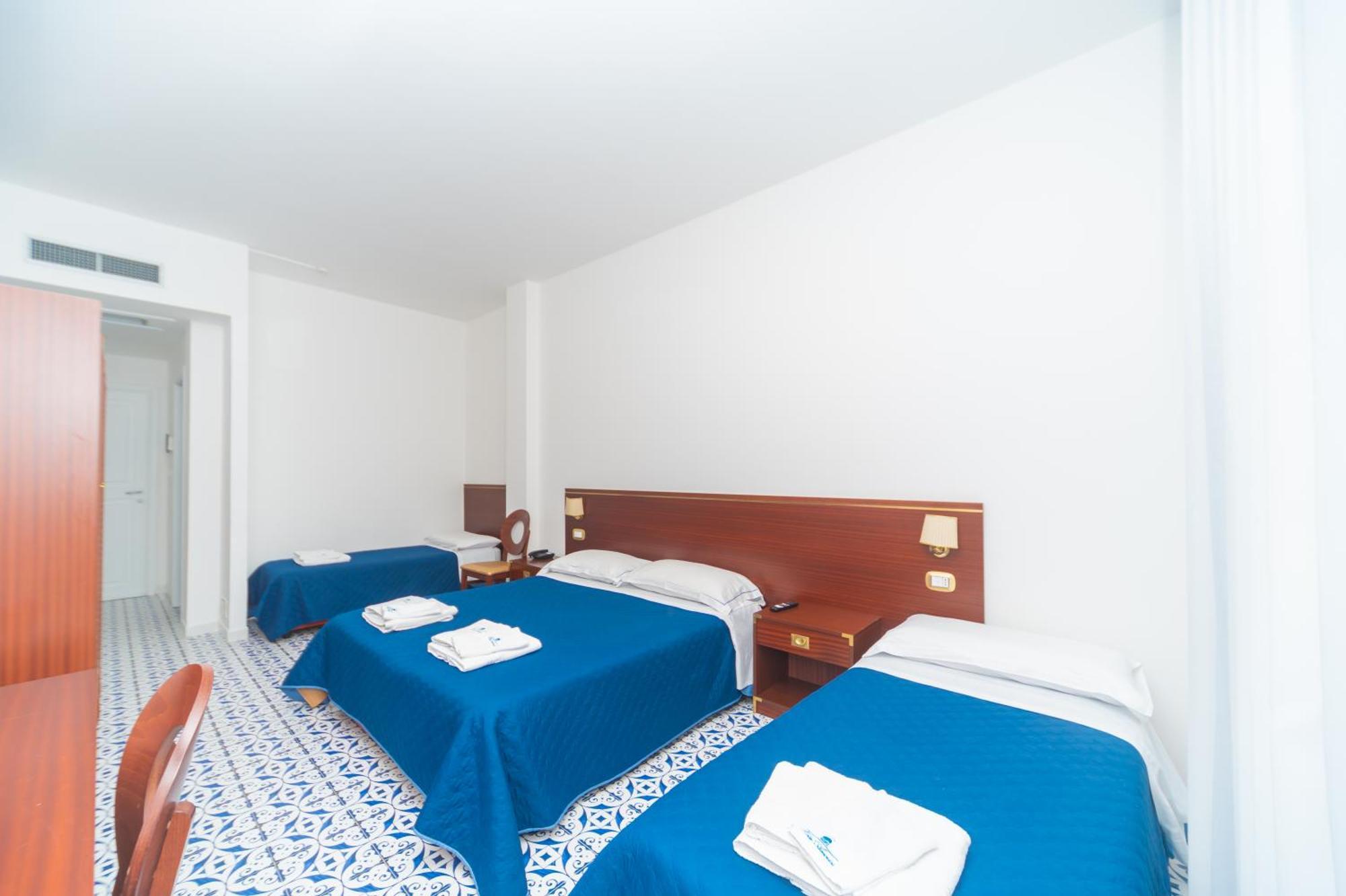 Hotel America Marina di Camerota Exterior photo
